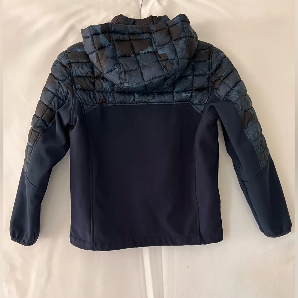 Snozu Boy's Fleece Lined Softshell Jacket Blue Camo Upper‎ Print Size M (10-12)